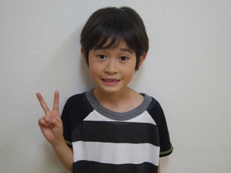 キッズダンスのレッスンに通う子供の写真1