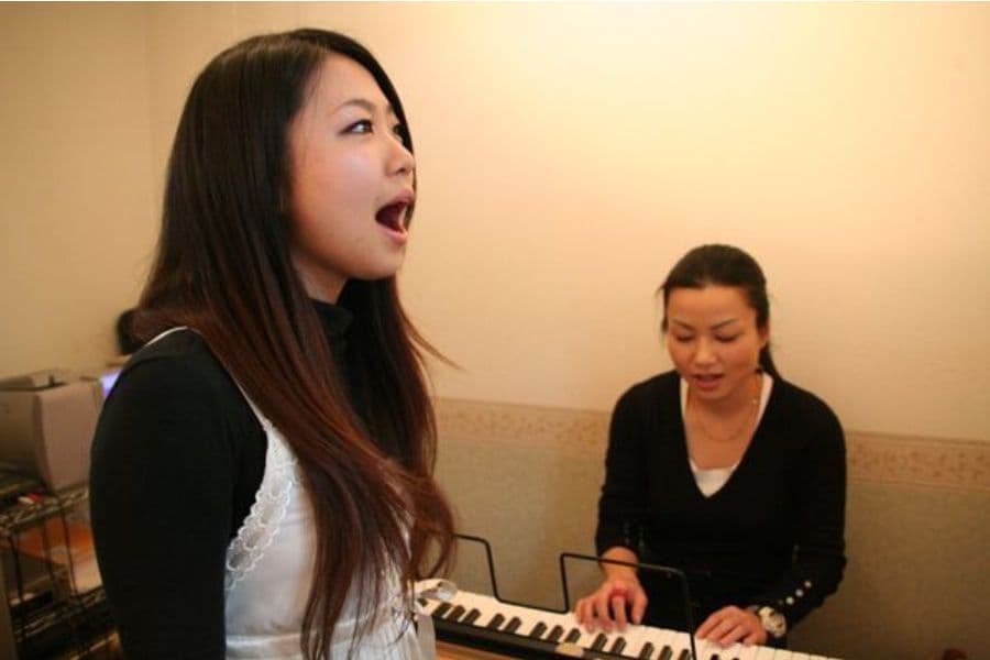 ボイストレーニング